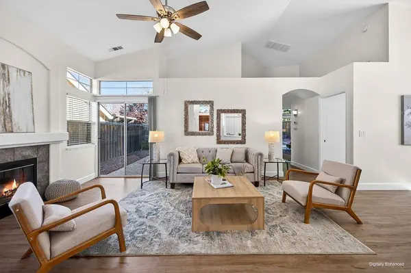 225 Rochelle CT, Roseville, CA 95661