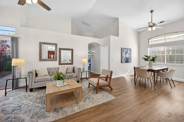 225 Rochelle CT, Roseville, CA 95661