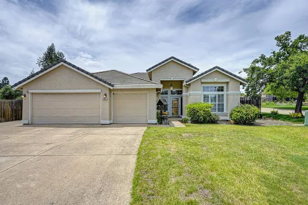 8311 Oakwood Hills CIR, Citrus Heights, CA 95610