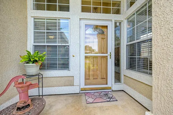 8311 Oakwood Hills CIR, Citrus Heights, CA 95610