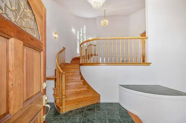 2072 Moonstone CIR, El Dorado Hills, CA 95762