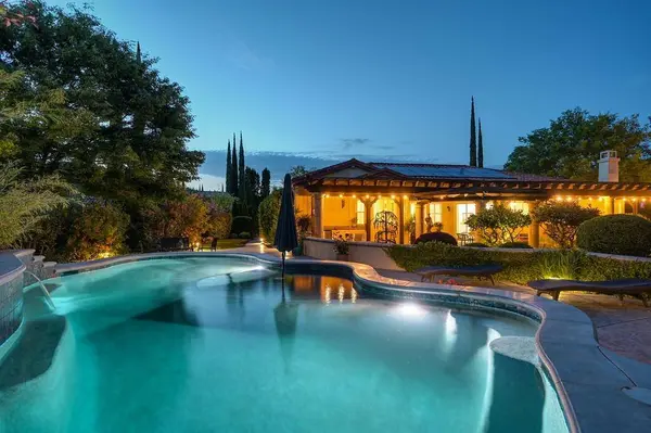 4232 Savoie CT, Loomis, CA 95650
