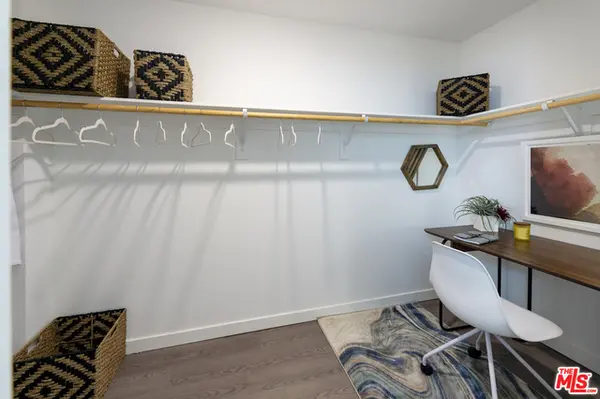 2899 Pennsylvania Ave #212, Santa Monica, CA 90404