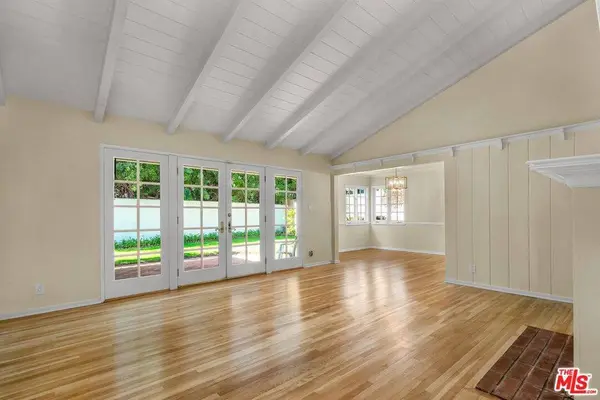 125 S Saltair AVE, Los Angeles, CA 90049