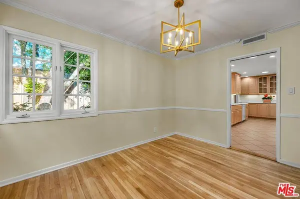 125 S Saltair AVE, Los Angeles, CA 90049