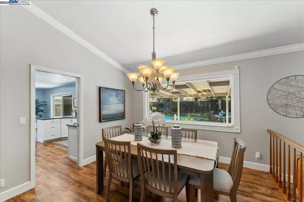 2013 Mars Rd, Livermore, CA 94550