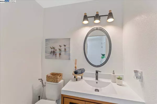 968 Huntington Terrace, Fremont, CA 94536