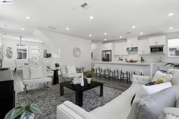 37183 Sand Bar Pl, Newark, CA 94560