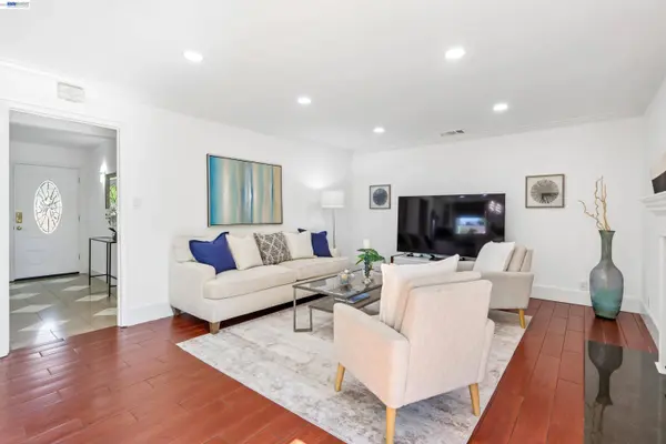 4860 Humber Pl, Newark, CA 94560