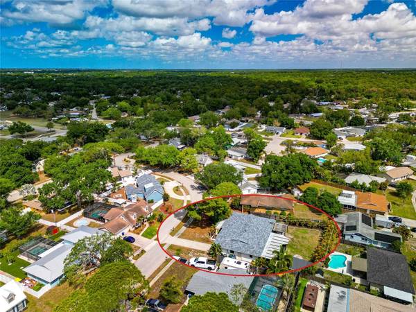 2529 GOLDEN POINCIANA PL, Sarasota, FL 34232