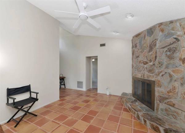 1351 MUSTANG ST, Nokomis, FL 34275