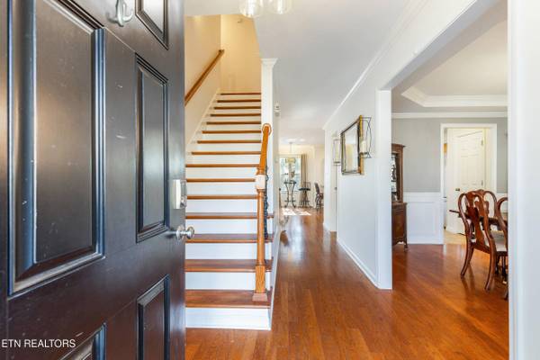 9948 Coral Springs LN, Knoxville, TN 37922