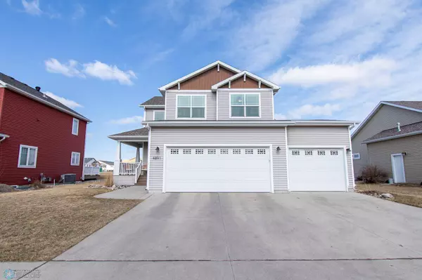 4891 38th AVE S, Fargo, ND 58104