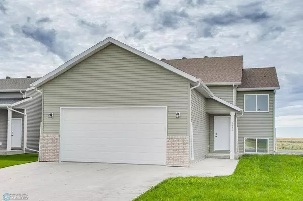 6363 68th ST S, Horace, ND 58047