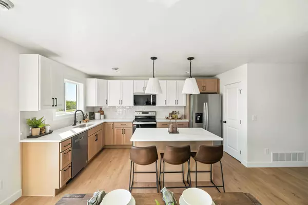 6249 86th AVE S, Horace, ND 58047