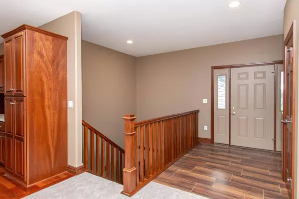 1220 Legion LN W, West Fargo, ND 58078