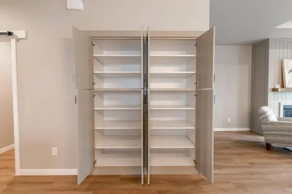 6272 86th AVE S, Horace, ND 58047