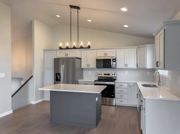 1107 60th AVE W, West Fargo, ND 58078