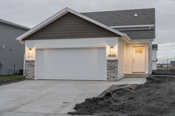 6265 86th AVE S, Horace, ND 58047