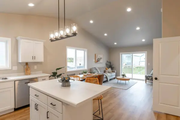 6224 86th AVE S, Horace, ND 58047