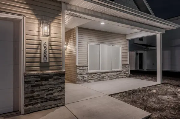 6260 85 AVE S, Horace, ND 58047