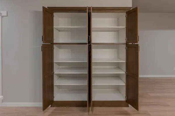 6260 85 AVE S, Horace, ND 58047