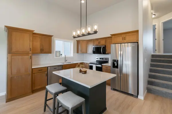 6208 86th AVE S, Horace, ND 58047