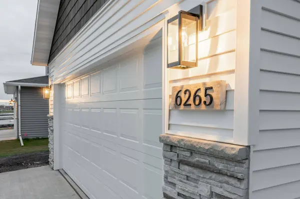 6265 86th AVE S, Horace, ND 58047