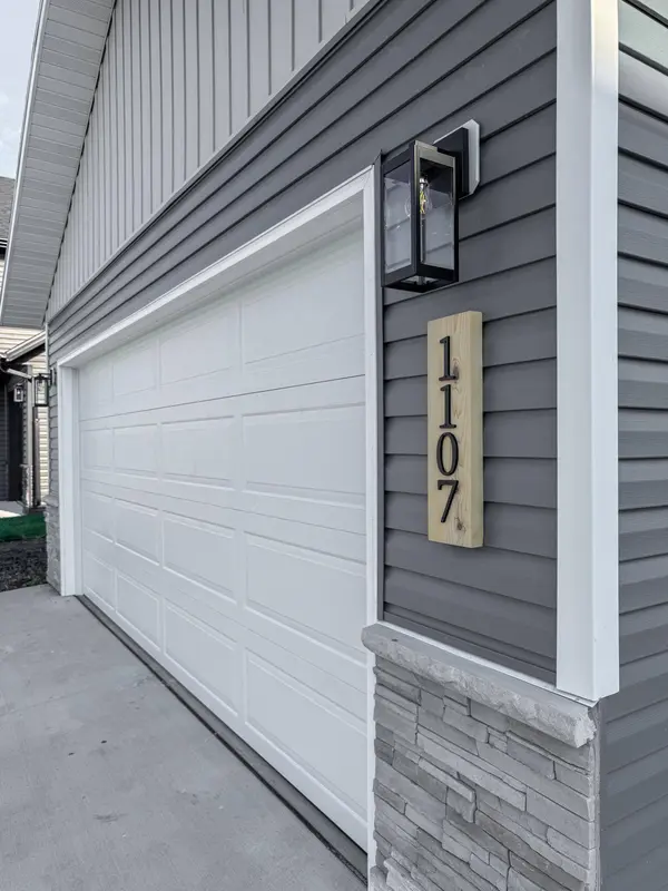 1107 60th AVE W, West Fargo, ND 58078