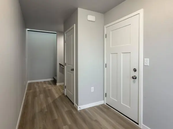 3240 36th AVE S, Moorhead, MN 56560