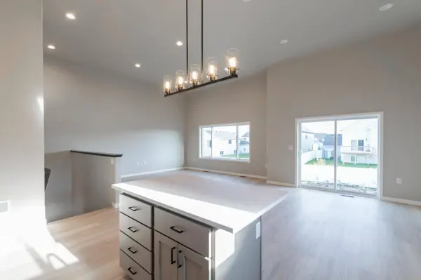 1879 19th AVE N, Wahpeton, ND 58075