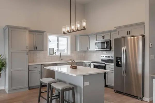 1776 19th AVE N, Wahpeton, ND 58075