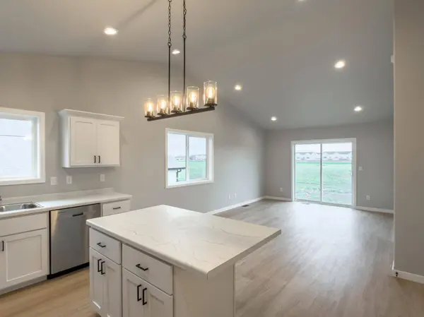 1896 19th AVE N, Wahpeton, ND 58075