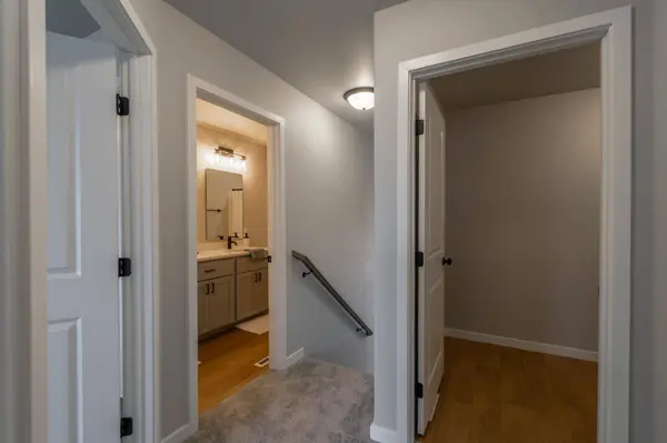 1776 19th AVE N, Wahpeton, ND 58075