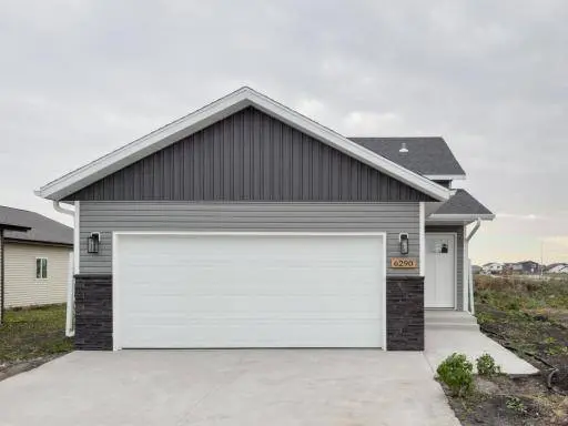 1896 19th AVE N, Wahpeton, ND 58075