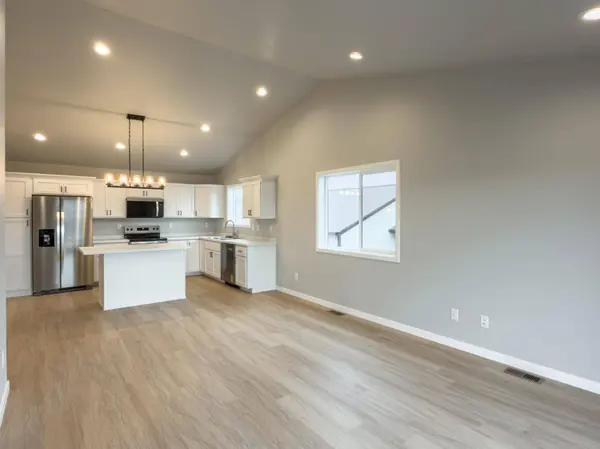 1896 19th AVE N, Wahpeton, ND 58075