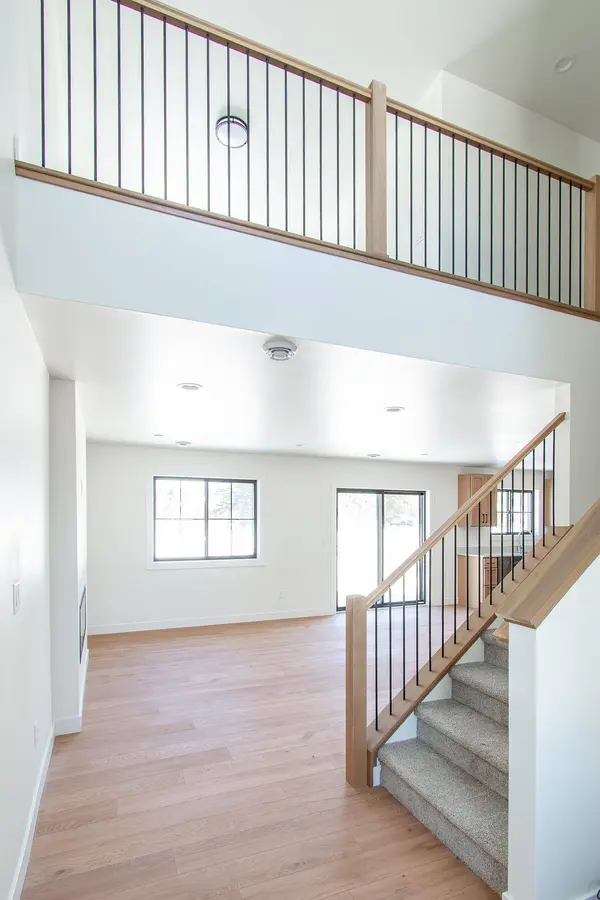 3724 27th ST S, Moorhead, MN 56560