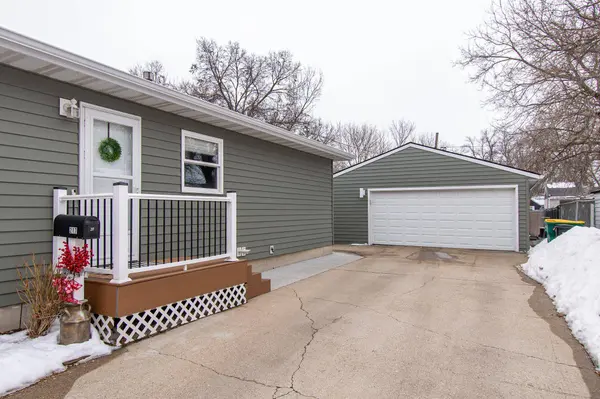 217 1st AVE E, West Fargo, ND 58078