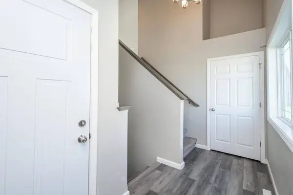 2042 12 ST W, West Fargo, ND 58078