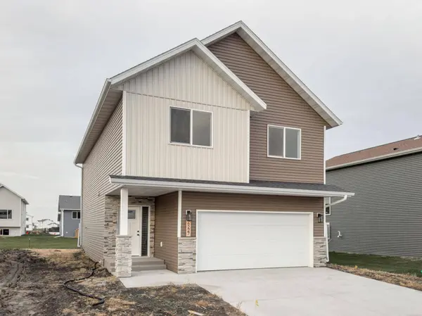 6227 87th AVE S, Horace, ND 58047