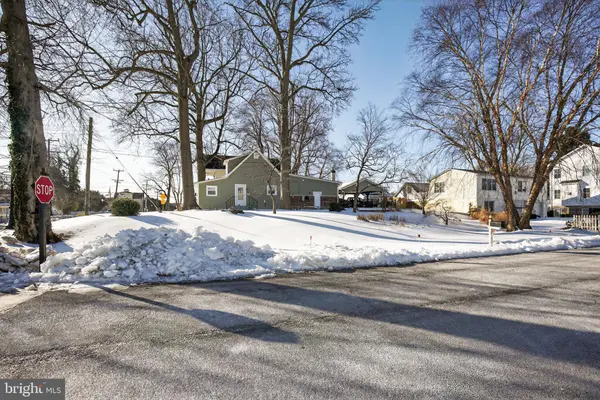 8314 BAYSIDE RD, Chesapeake Beach, MD 20732