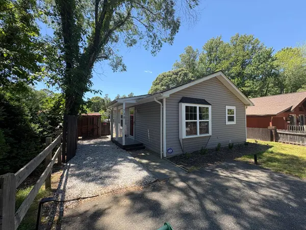 738 WHITE SANDS DR, Lusby, MD 20657