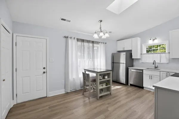 738 WHITE SANDS DR, Lusby, MD 20657