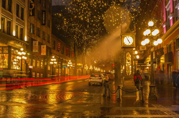 Living in Downtown Vancouver East: Yaletown, Gastown, and Olympic Village,Paul Fraser Personal Real Estate Corporation
