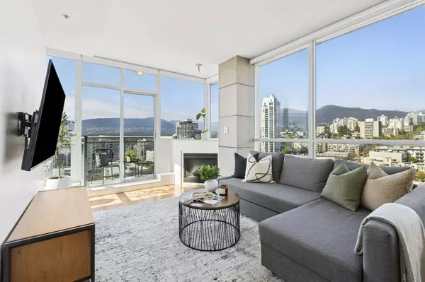 138 E Esplanade Esplanade #1907, North Vancouver, BC V7L 4X9