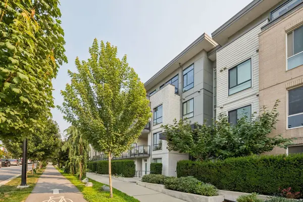 625 E 3rd ST #210, North Vancouver, BC V7L 1G6