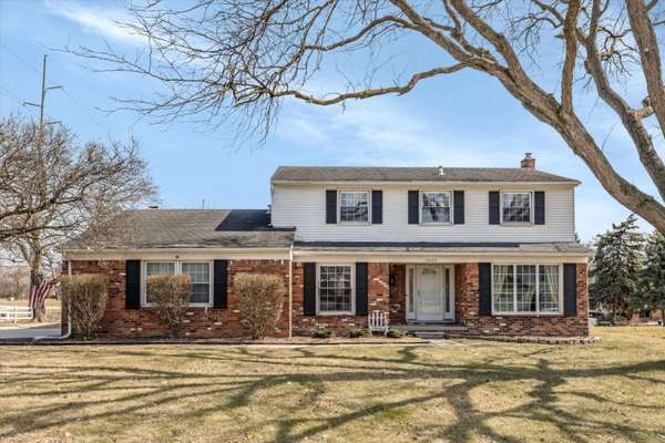 17022 Winchester Drive, Northville, MI 48168