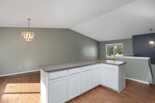 6751 Maplelawn Drive, Ypsilanti, MI 48197