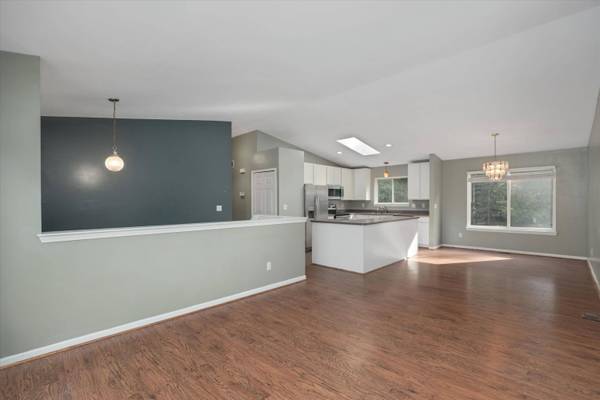 6751 Maplelawn Drive, Ypsilanti, MI 48197