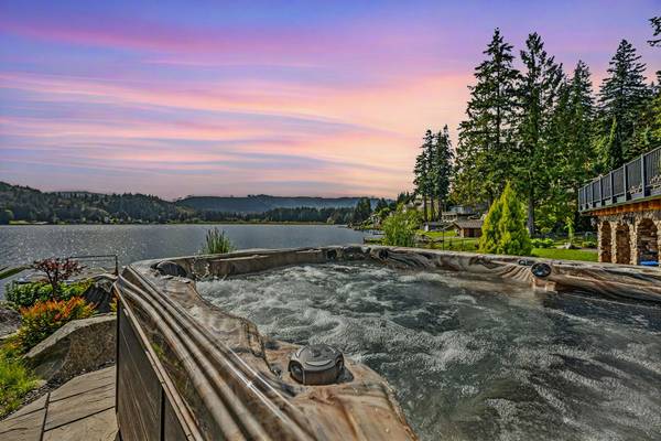 Olympia, WA 98502,2317 Summit Lake Shore Rd NW